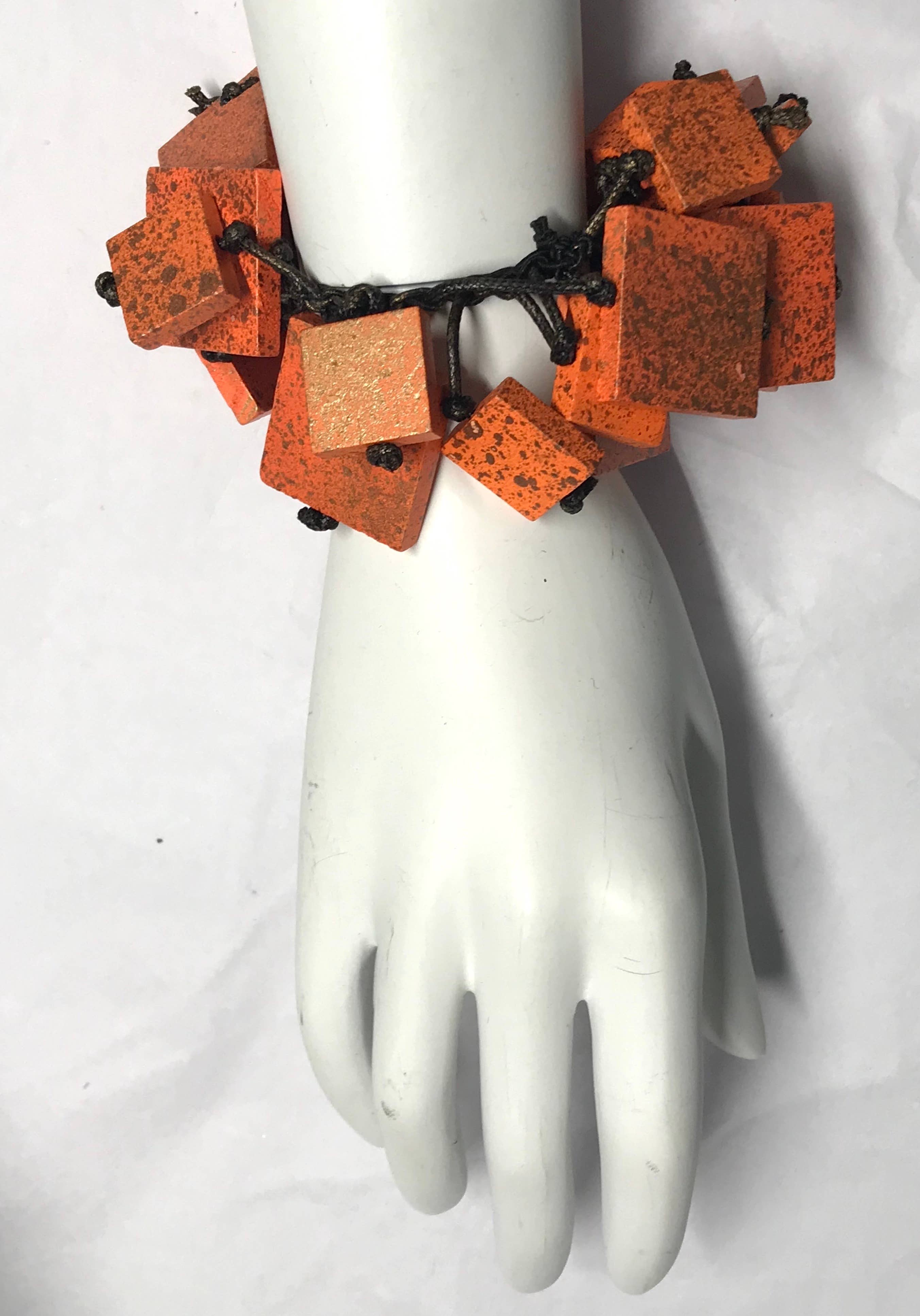 Jianhui London - Wholesale Bangle Bracelet - WOODEN SQUARES ON ELASTIC BRACELET HAND PAINTED4