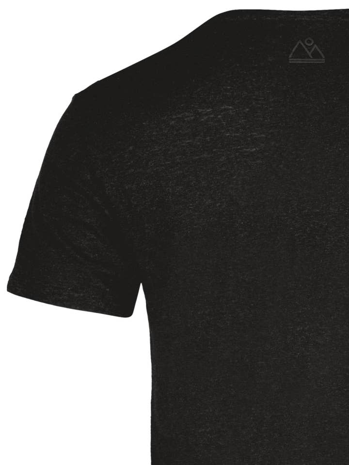 preto Camiseta Earth em cânhamo para venda a revendedores na Faire3