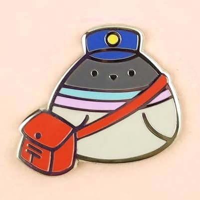 Petite épingle Poe pour la vente par Flea Circus