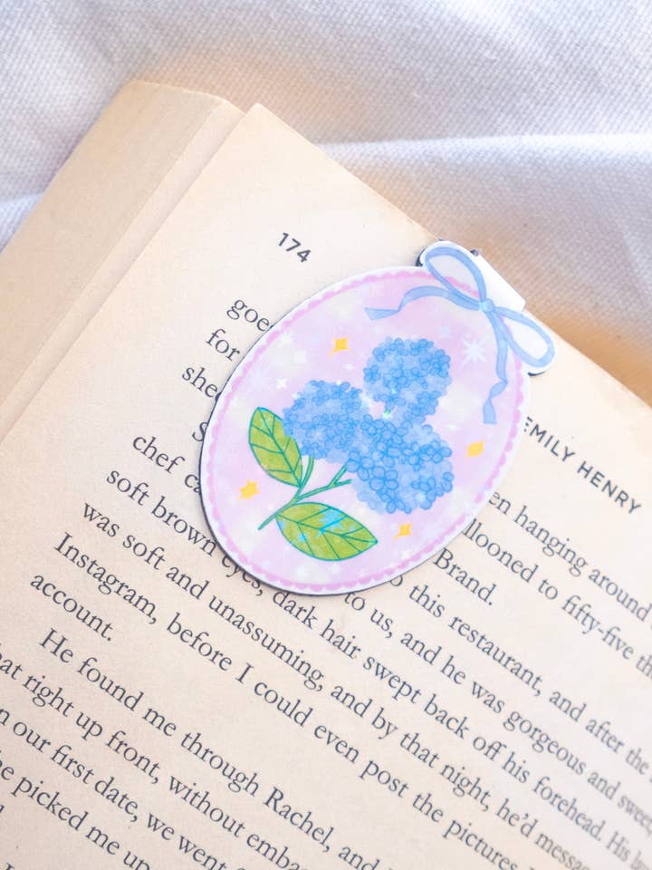 Hydrangea Picnic Magnetic Bookmark for wholesale by Hanstan Studio