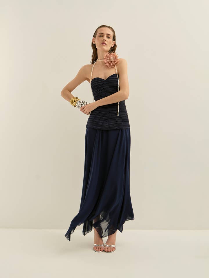 Wendy Navy Top · Allegra · for wholesale by Bruna