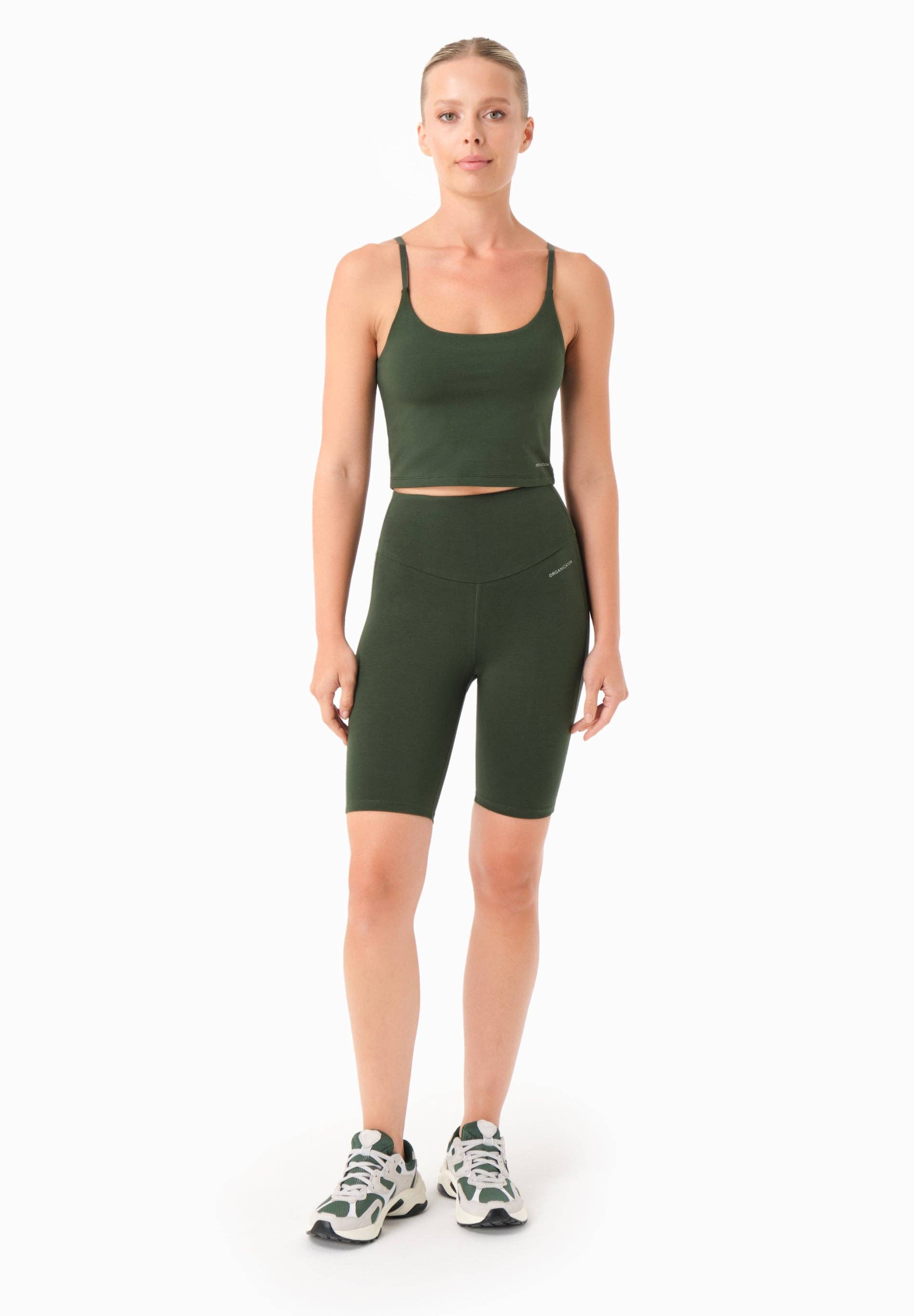 ORGANICATION - Wholesale Athletic Top - Women's - TARRA | Crop-Top aus Bio-Baumwolle1