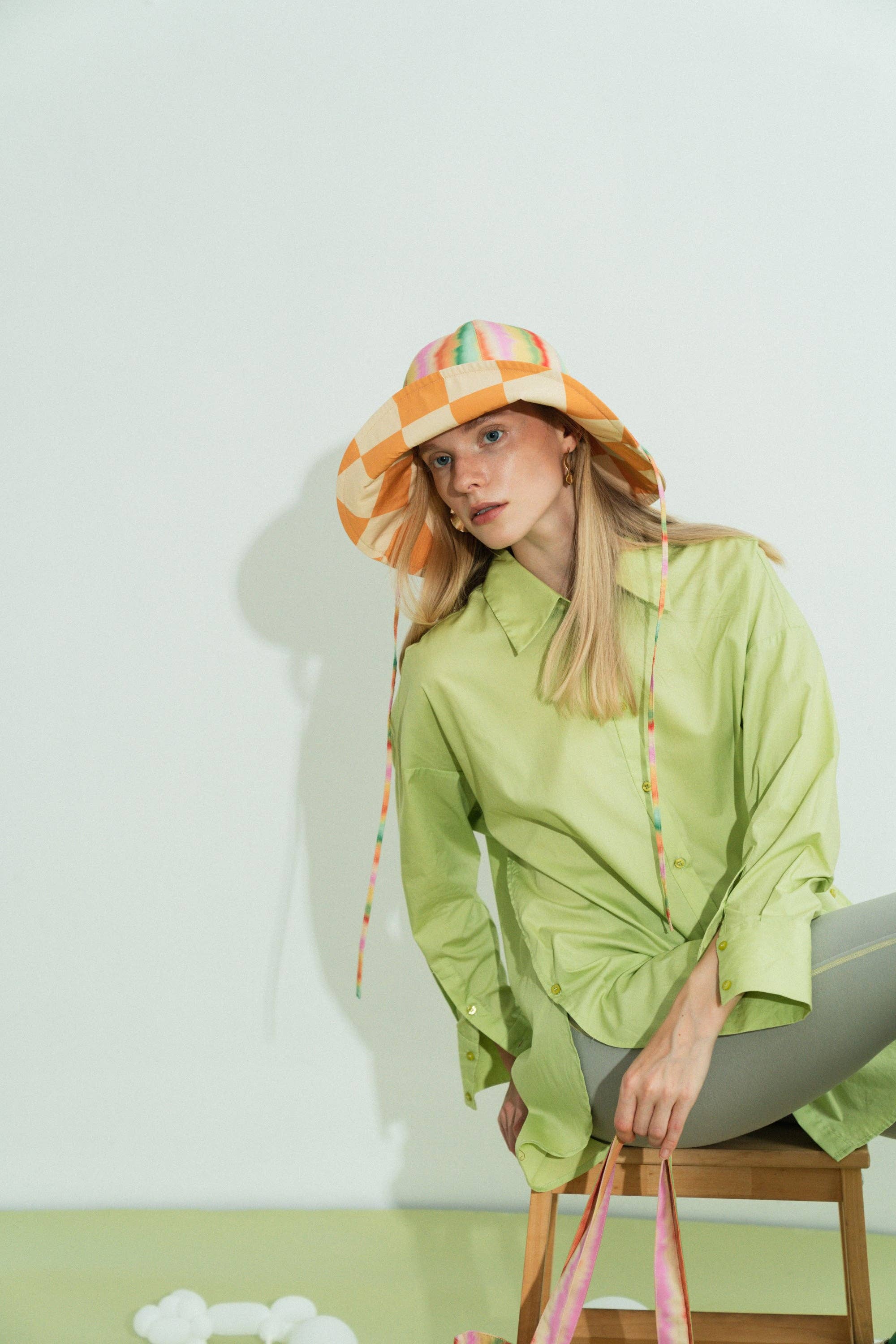 Regenbogen Wendbarer Sommerhut - für den Großhandel auf Faire6