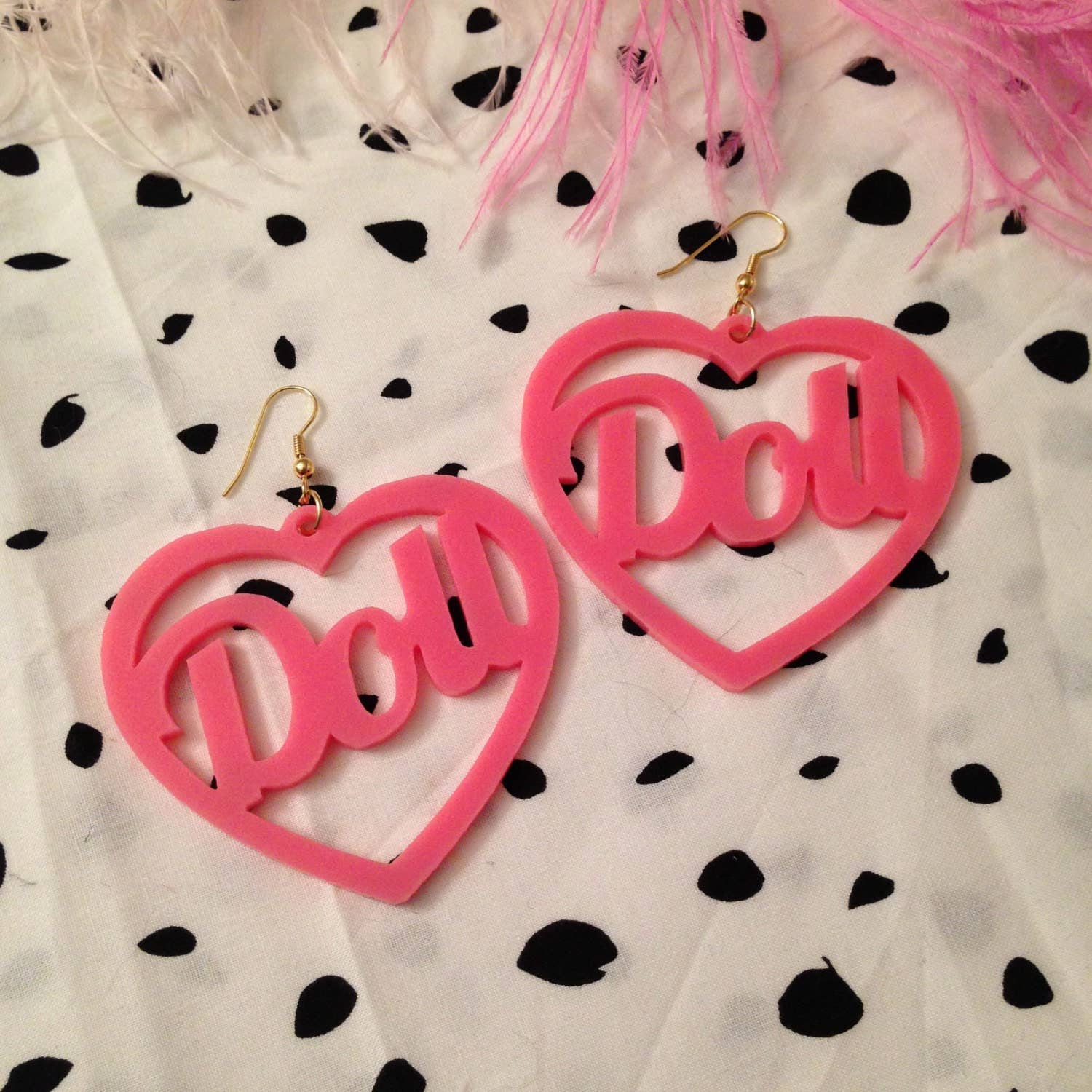 I'm Your Present - Wholesale Dangle Earrings - Black, White Or Candy Pink Acrylic Doll Earrings4