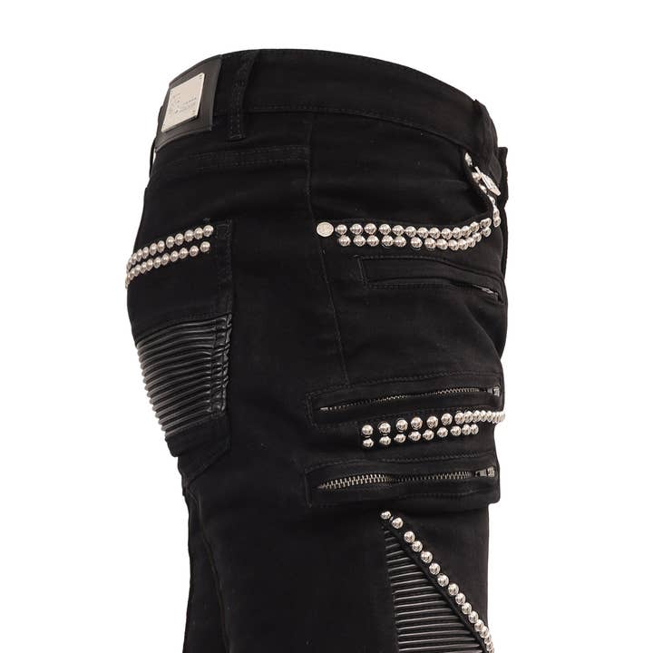 Street Savy BLACK for wholesale on Faire