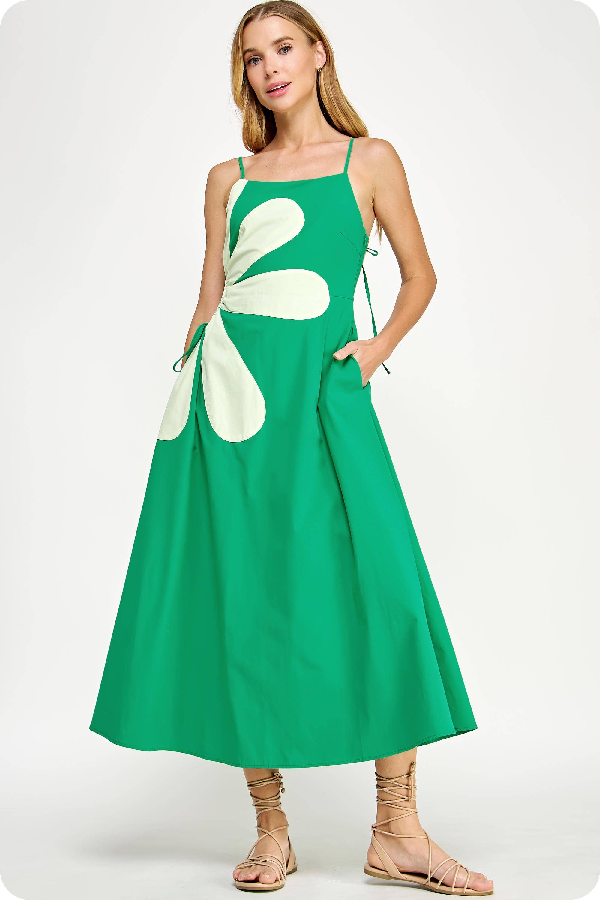 Strut & Bolt - Wholesale Dress - Women's - Sleeveless Side Cut-Out Flower Detail Midi Dress23