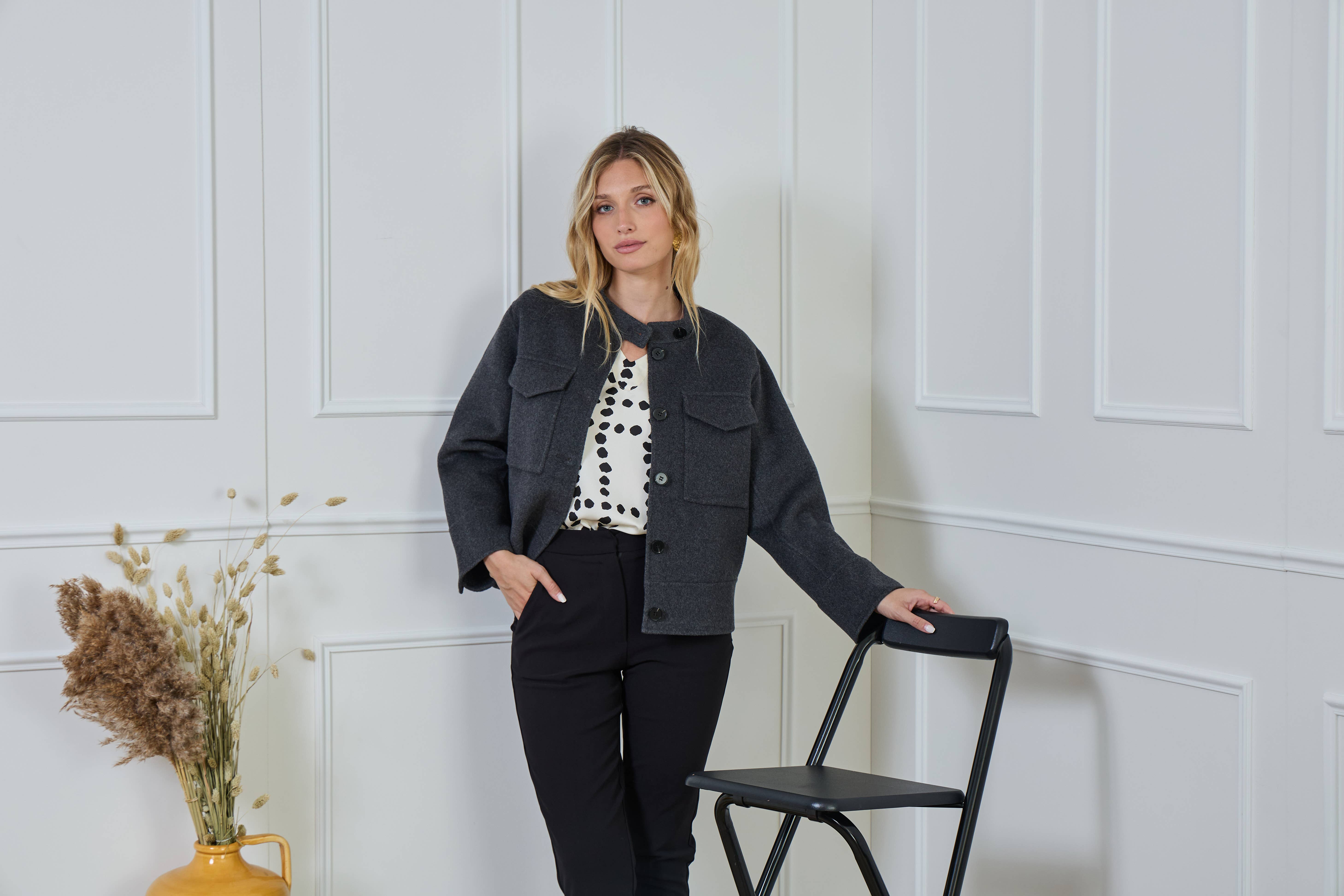 LULUMARY – wholesale Coat – Women’s – Short coat V32719