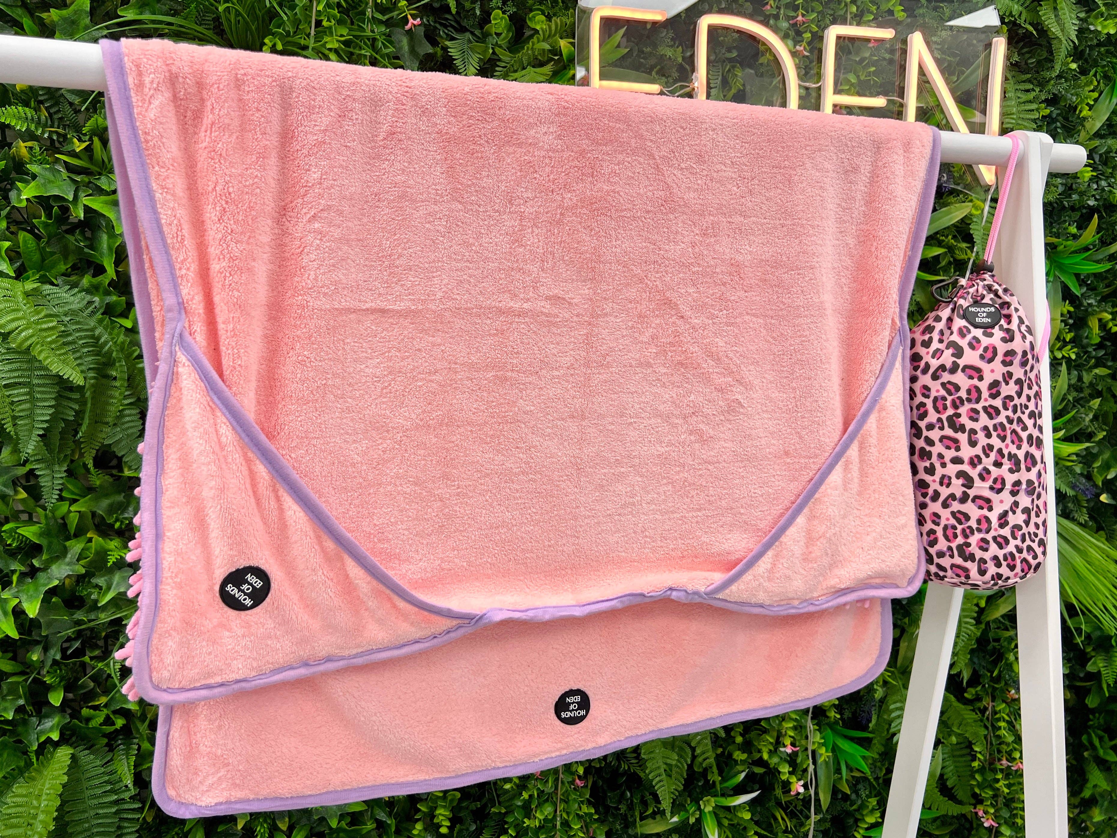 Hounds of Eden - Vendita all'ingrosso Asciugamano - Cani - Asciugamano per cani Blushing Leopard con borsa da trasporto4