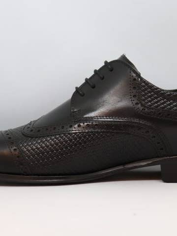 Tom — Zwart voor wholesale door Nina Armando