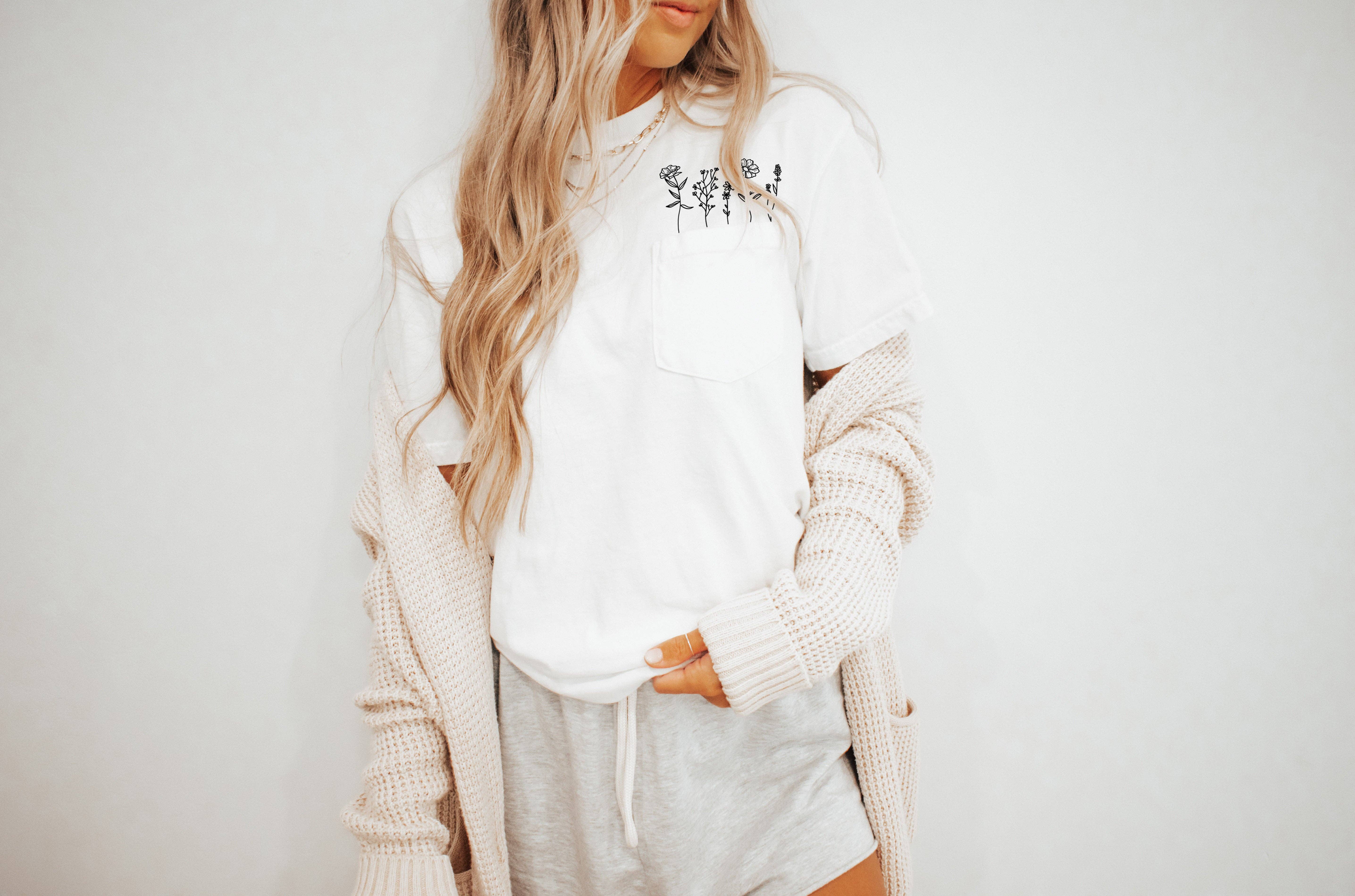 Verita Culture - Wholesale Screen Printed T-Shirt - Women's - Wildflowers Comfort Colors Pocket T Shirt4