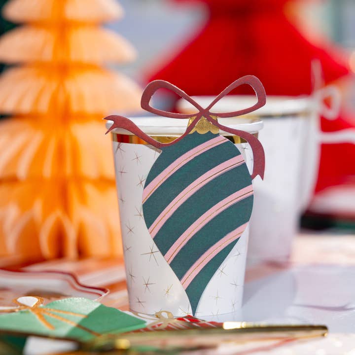 Gatherings by Curated Paperie - Wholesale Disposable cup - HOL24-CU1- Christmas Cheer Paper Cups2