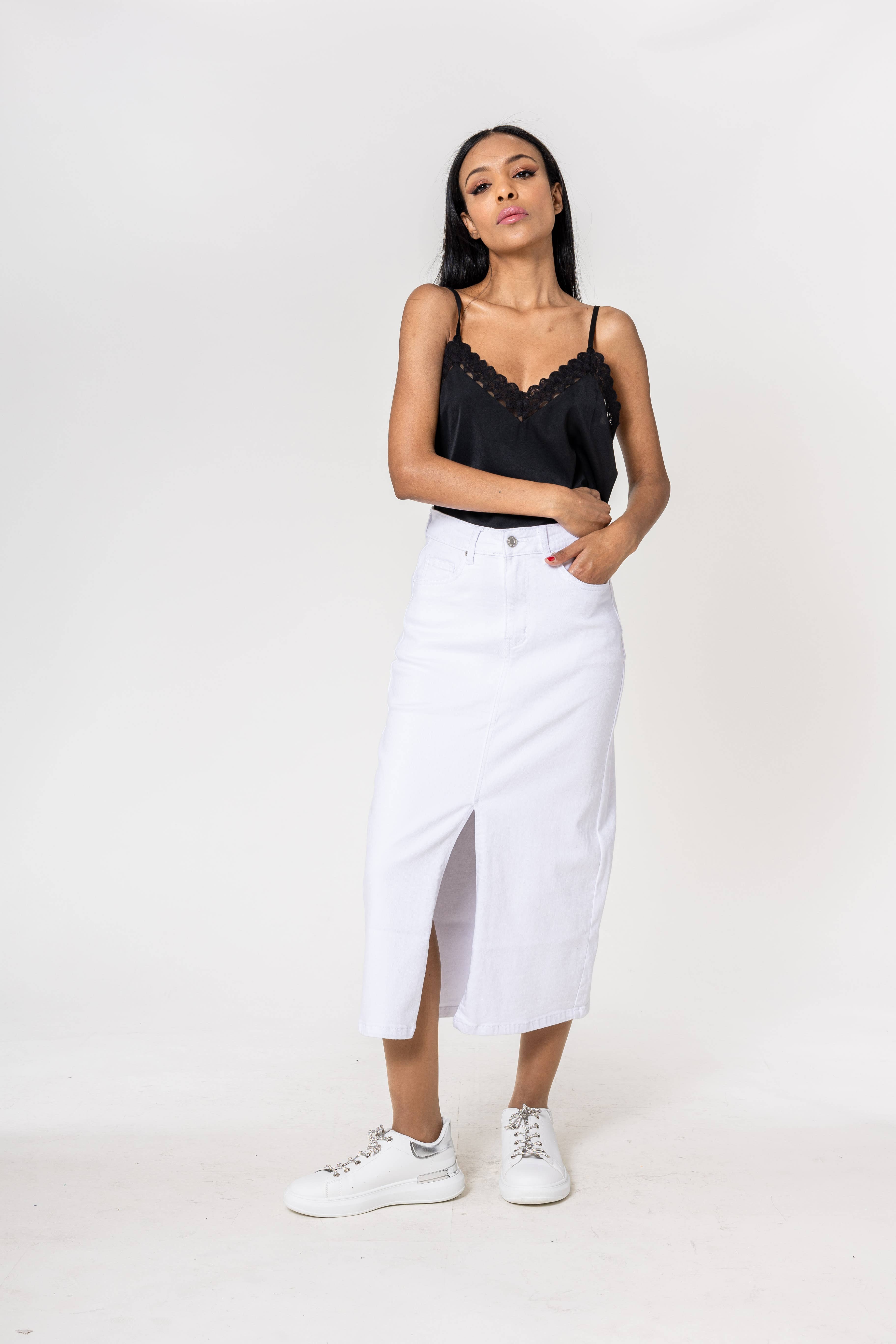 Nina Carter - Vendita all'ingrosso Gonna - Donna - Gonna lunga di denim Nina Carter con spacco frontale P21518