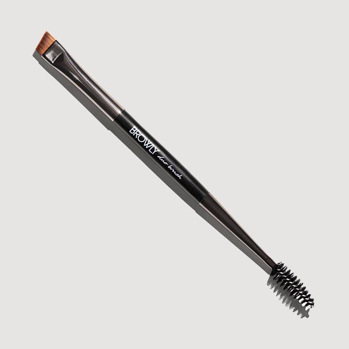 Pinceau à sourcils Duo pour la vente par BROWLY