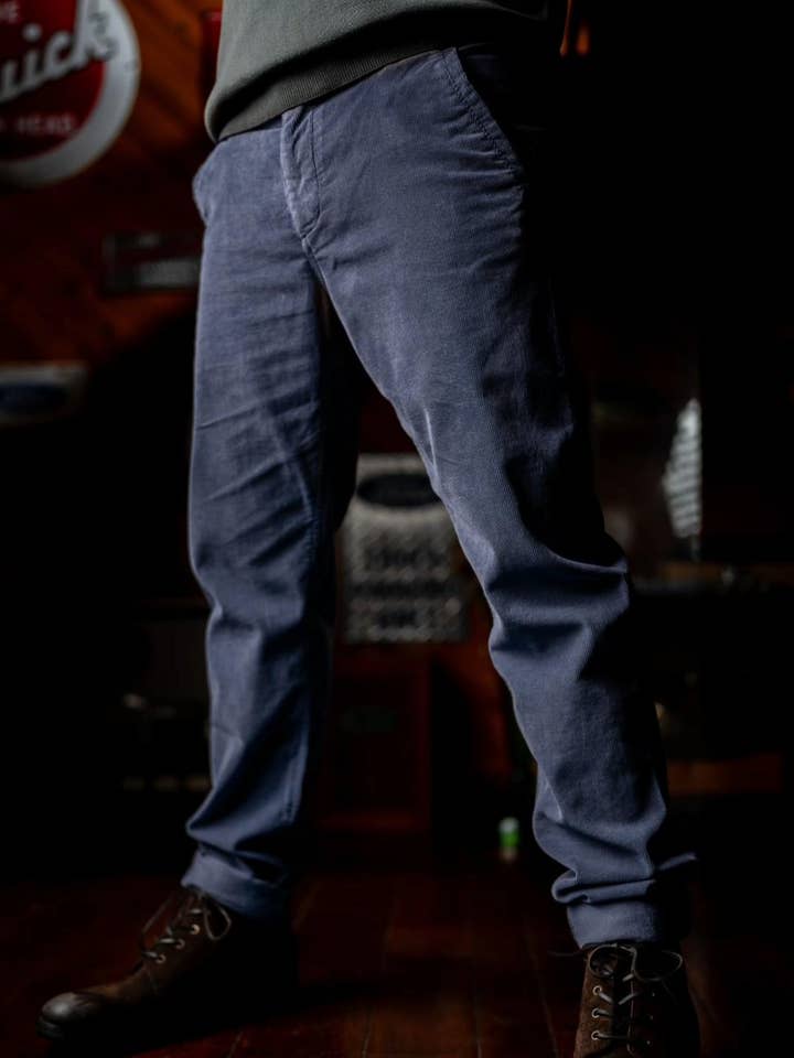 Arturo Cord Chino Blauw Indigo voor wholesale door 1971