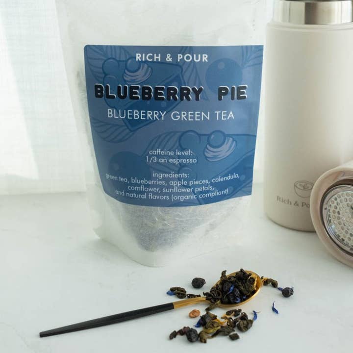 Wholesale Blueberry Pie - Blueberry Green Tea Blend (price/lb) for wholesale by Rich & Pour