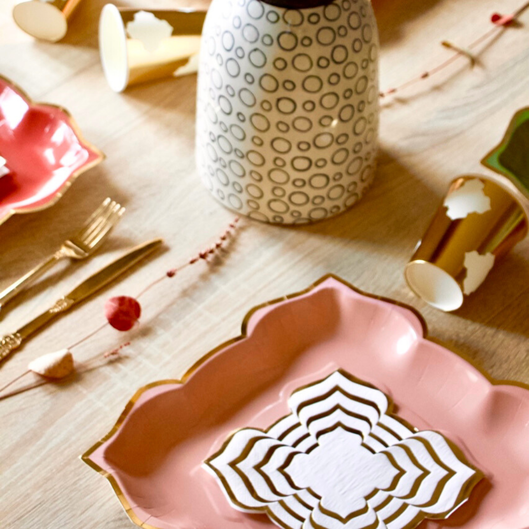 Peacock Supplies – wholesale Disposable plate – Lotus Large Party Plates (10pk) - Blush (Pink)1