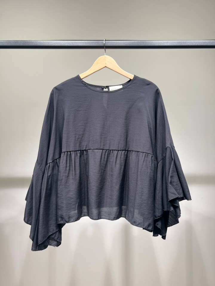 L'Emotion - Wholesale Blouse - Women's - Flared High Wide Buttoned Back Batwing Sleeve5