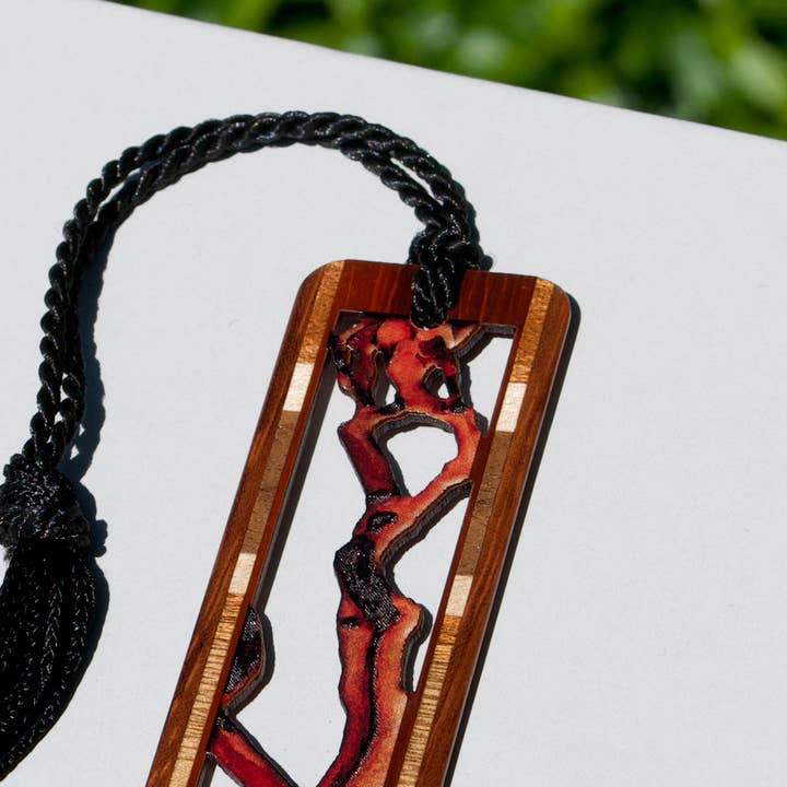 Mitercraft - Wholesale Bookmark - Madrona Branch Tree Engraved Cut Out Wooden Bookmark