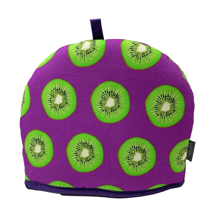 Théière en Kiwi pour la vente par Emilia Hunt