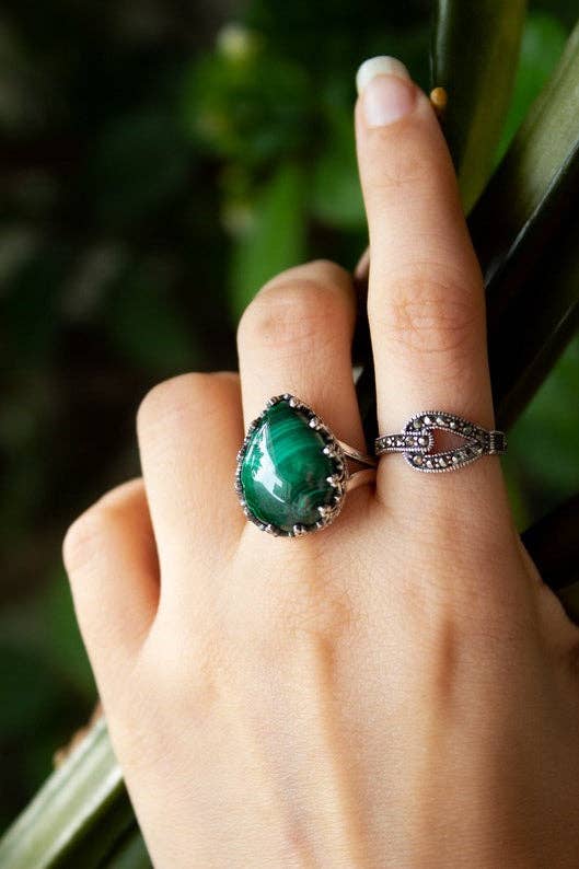 Ambra Jewels - Wholesale Cocktail/Statement Ring - Malachite Green Stone Ring, AR-67240
