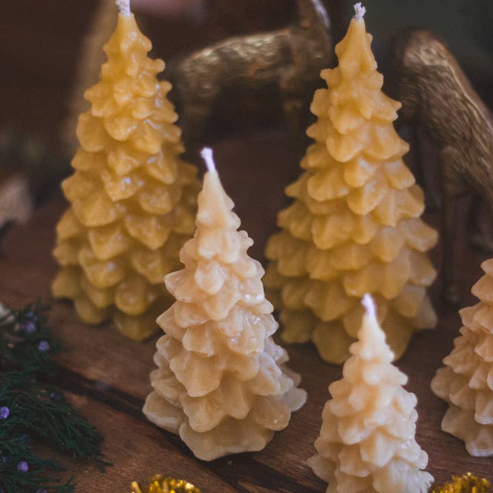 The Ramblin' Bee - Wholesale Novelty Candle - Beeswax Tree Candle7
