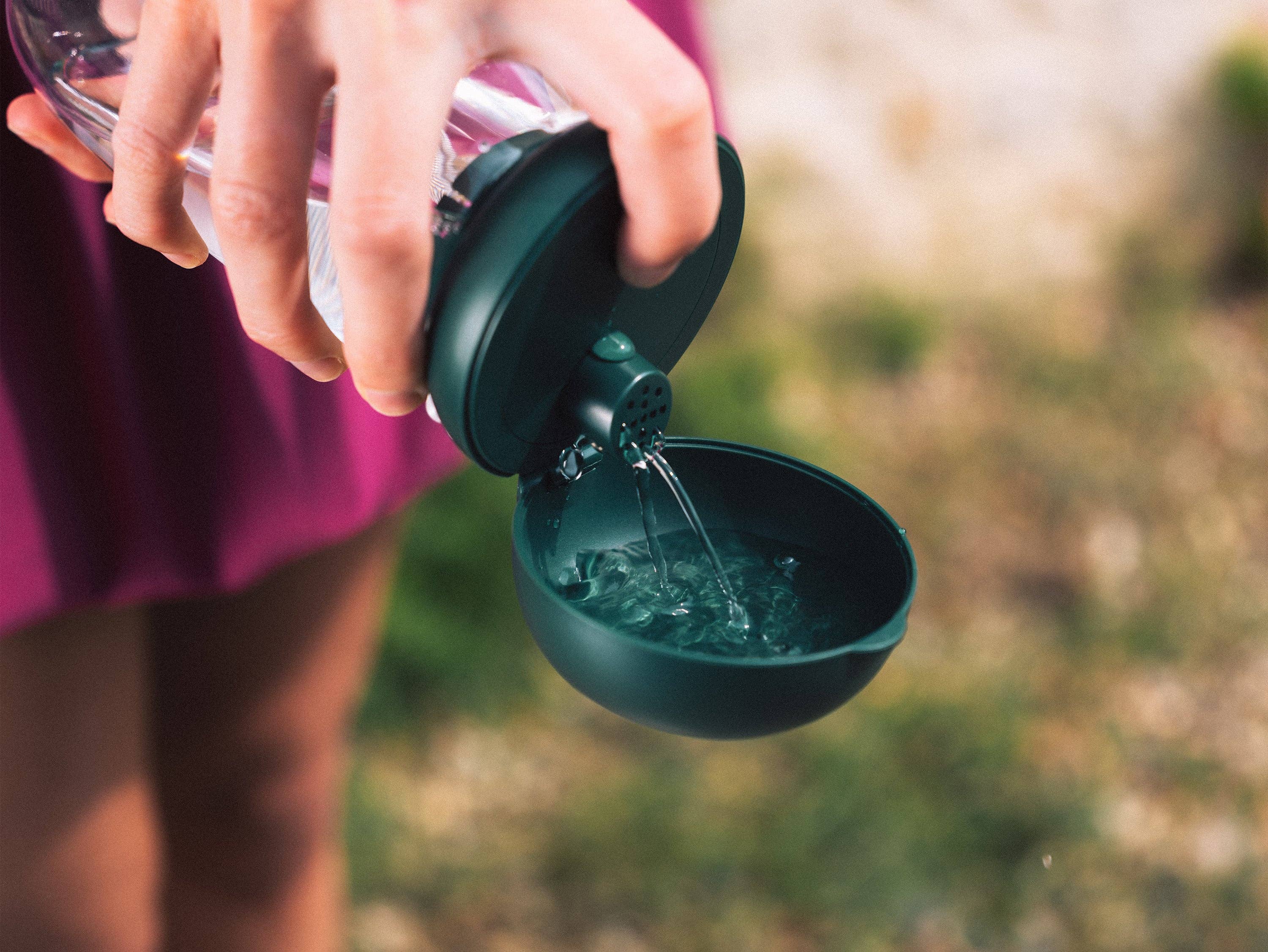 French Bandit - Wholesale Pet Water Bottle - Dog - Dog water bottle2