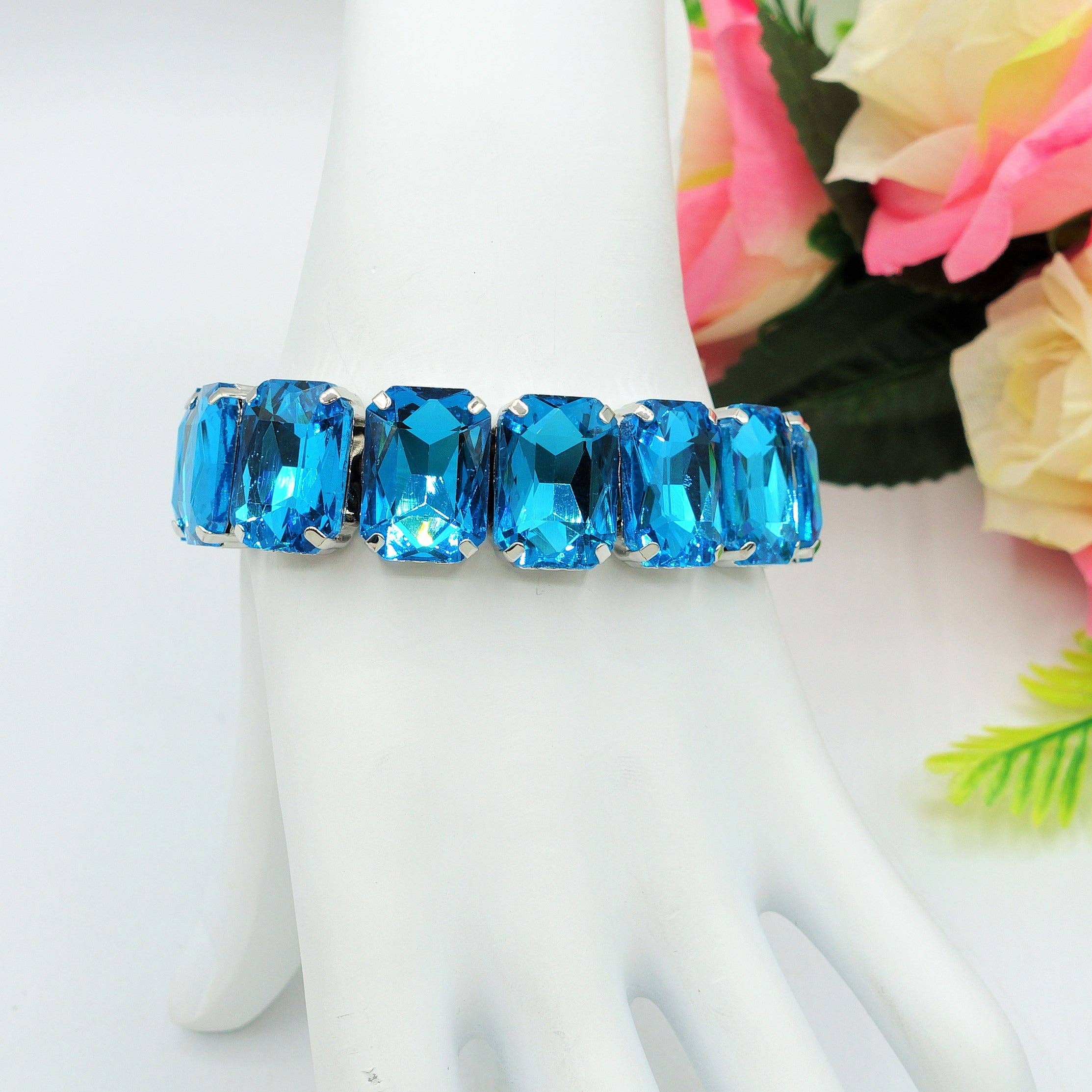 Daemon srls - Wholesale Bangle Bracelet - MARGOT - Bracciale Elasticizzato con pietre sfaccettate - LUCE COLLECTION39