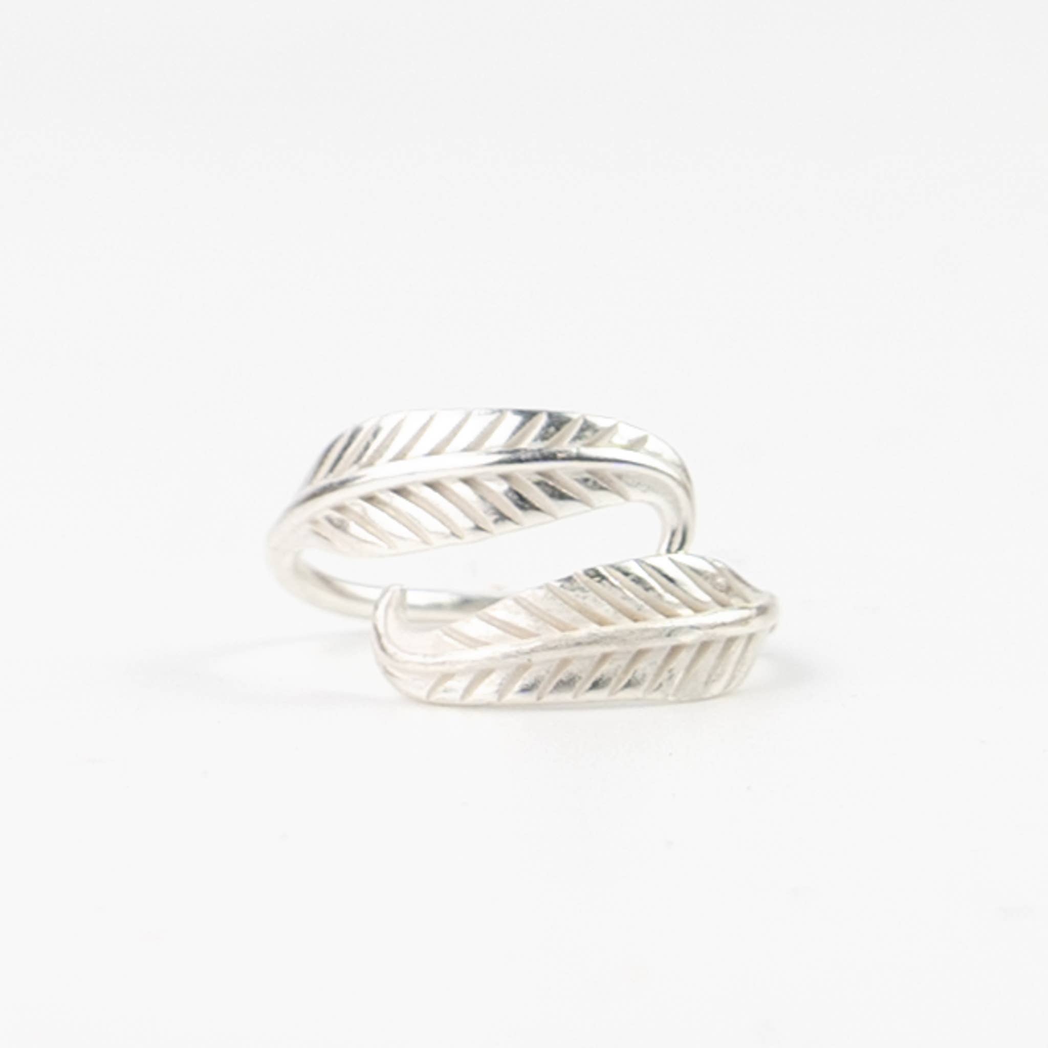 Pineapple Island - Wholesale Band/Stacked Ring - Bocca Feather Ring0