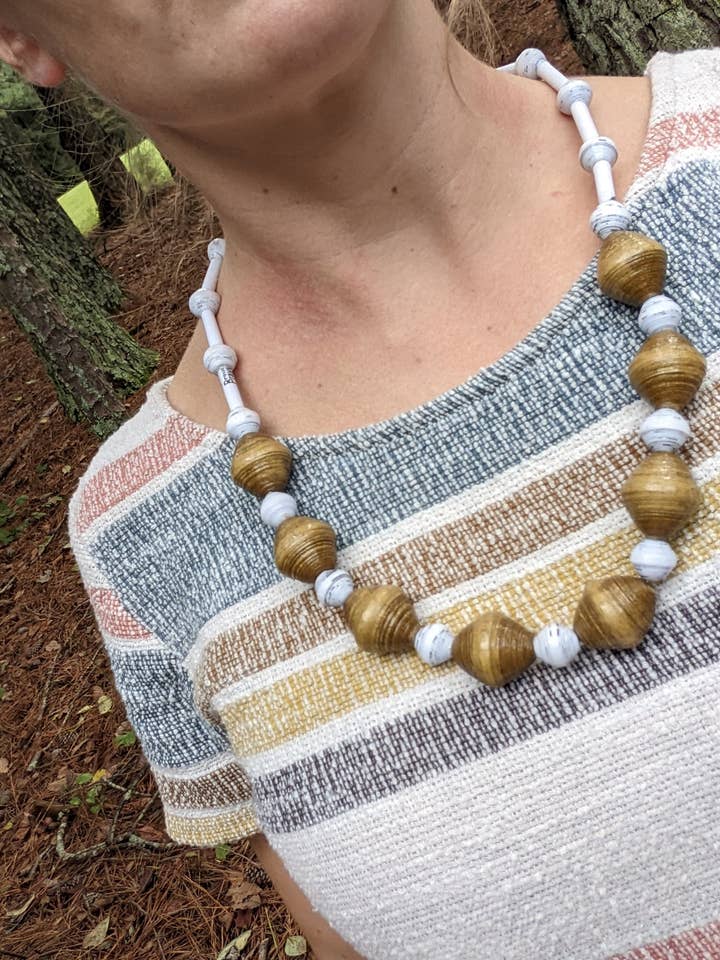 Jeje - Paper bead necklace for wholesale by Lumago Designs