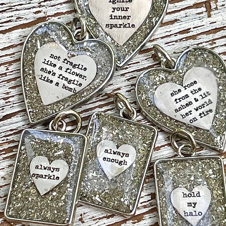 UnfiniSHEd – wholesale Pendant/charm necklace – Not fragile like a flower Silver Heart Necklace5