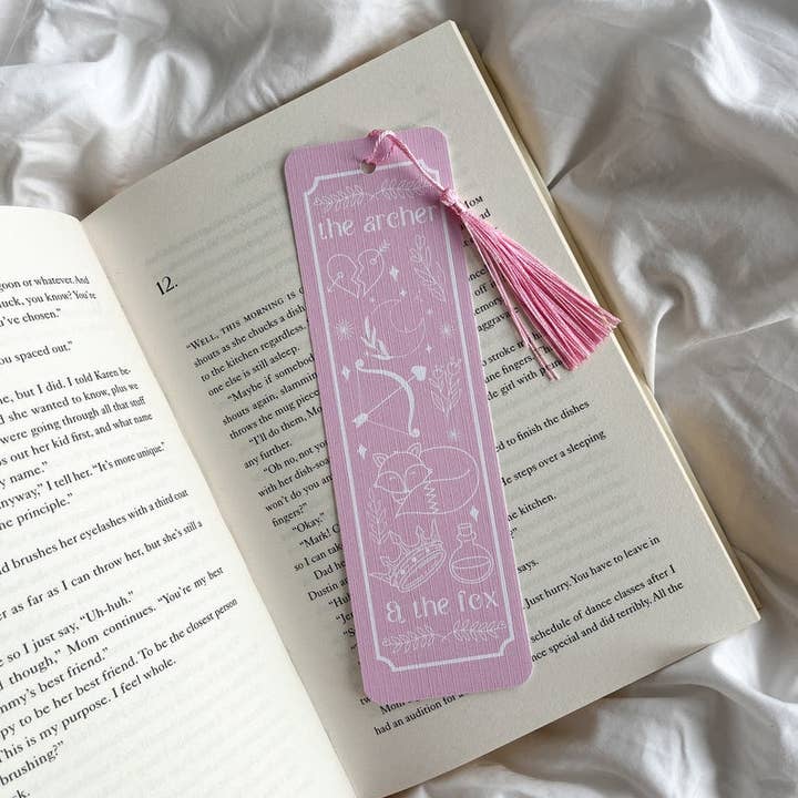 Fleurs on Sunday - Wholesale Bookmark - The Archer & The Fox Bookmark | Once Upon A Broken Heart Bookmark | Romantasy Bookmark | Romantasy Era | Romance Fantasy Bookmark4