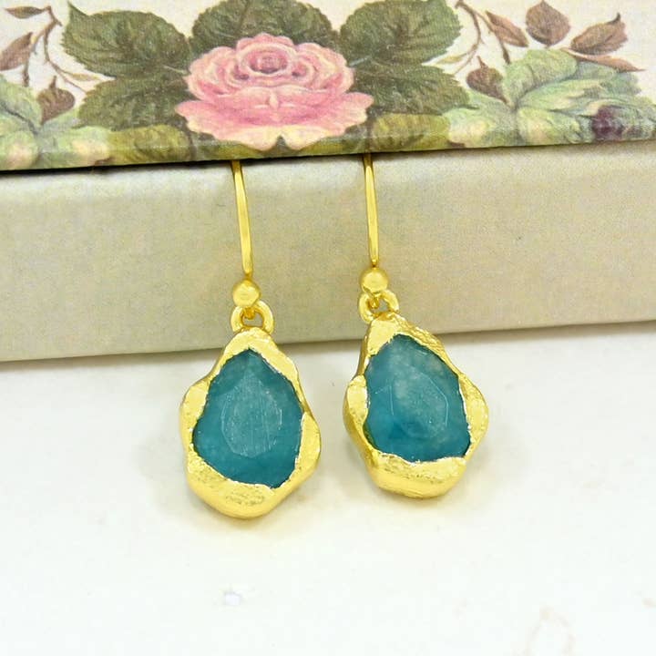 Kailany Earring Gold Plated - Neon Blue Jade for wholesale by Schmuckoo Berlin