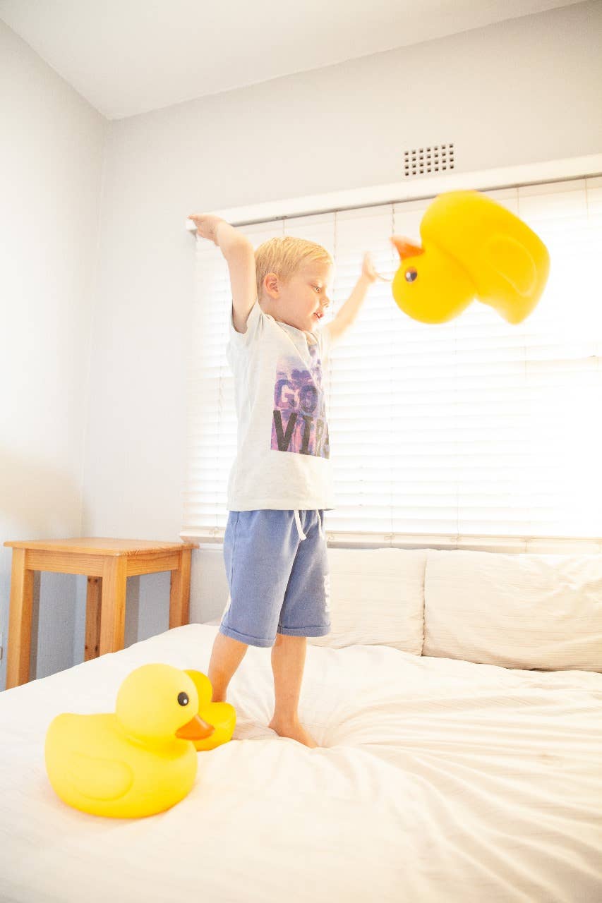 Afri-Imports - Wholesale Toy Car/Truck - Kids - BFG Duckies from FiZZLeS - Large Yellow Bath Ducks (3 sizes)2