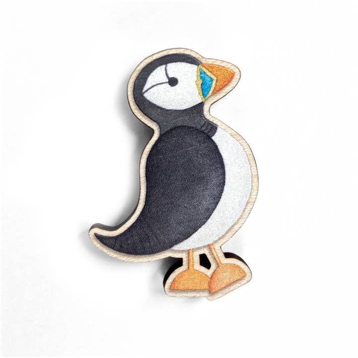 East Neuk Beach Crafts – wholesale Magnet – Puffin Fridge Magnet - Laser Cut Maple Wood - Seaside Gifts1