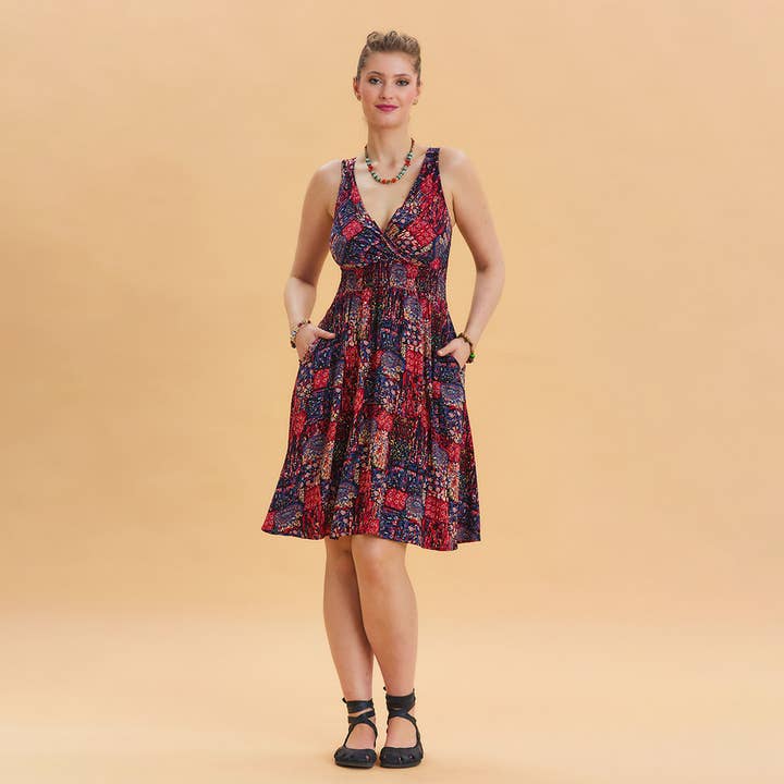 Abito etnico a fantasia rossa con scollo a V per la vendita all'ingrosso da parte di Los Banditos