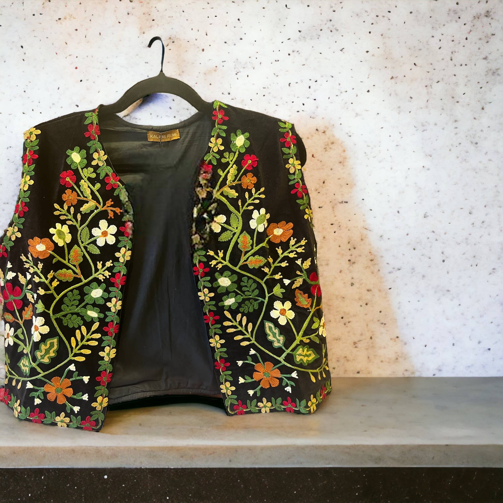 Kinomy - Wholesale Outerwear Vest - Women's - Embroidered velvet vest, boho vest, women's short vest6