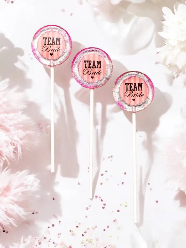 Polterabend-slikkepinde, engros brudeskare-favours for engroshandel hos TheLollipopStudio