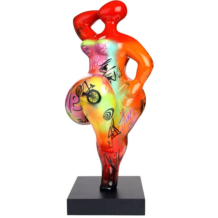 BAILA SHE - Figurine artistique peinte à la main pour la vente par JULIARTE