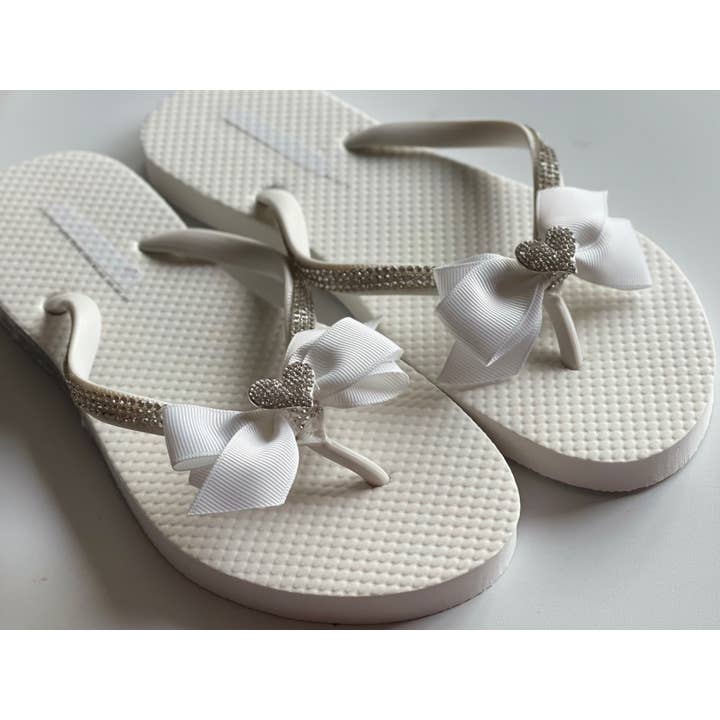 Simply Charming - Wholesale Flip Flops – Women’s - Flip Flops With Crystal Heart & Trim (Women's & Girl's)