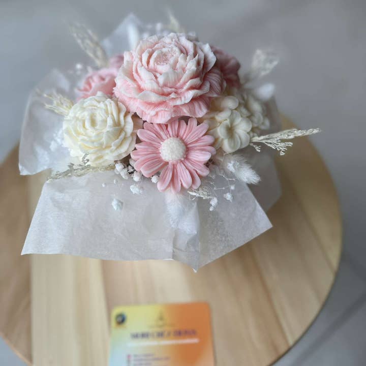 MURI CREATIONS - Wholesale Novelty Candle - Bouquets of fondants7