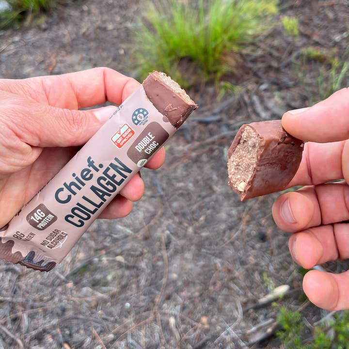Chief Nutrition USA - Wholesale Snack Bar - Collagen Protein Bar - Double Choc (12 bars)7