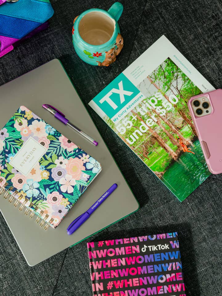 Texas Travel Guide: 55 Texas Trips Under 50 Dollars for wholesale by My Curly Adventures