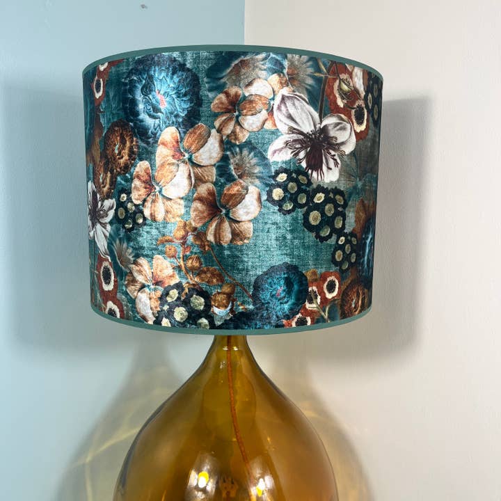 Prussian Floret Velvet Shade 8" to 18" for wholesale by Jarapa