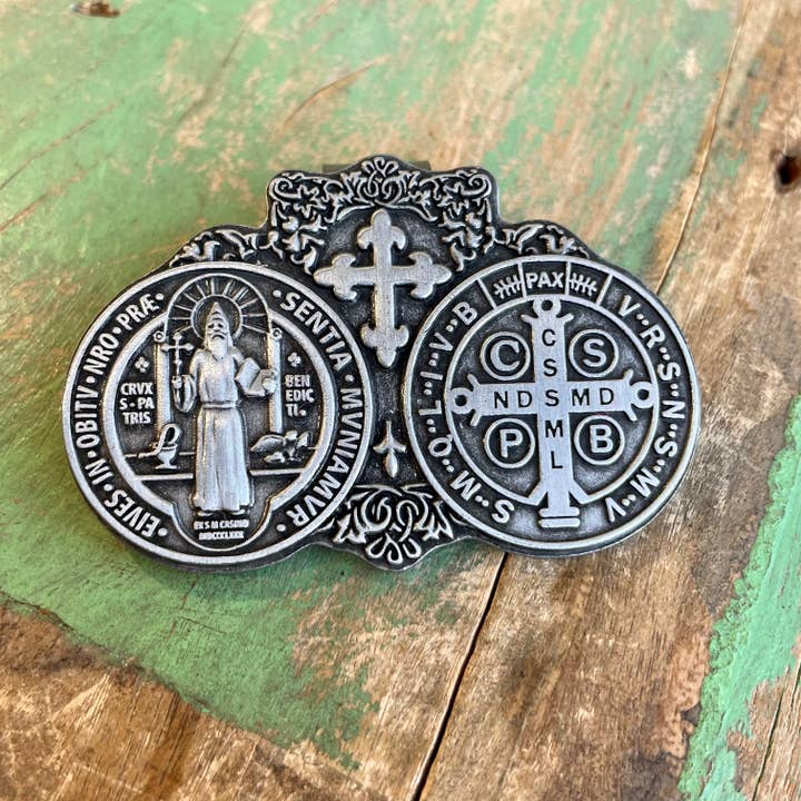 Love and Honor Jesus LLC - Wholesale Car Decorative Charm - Unisex - Car Visor Clips