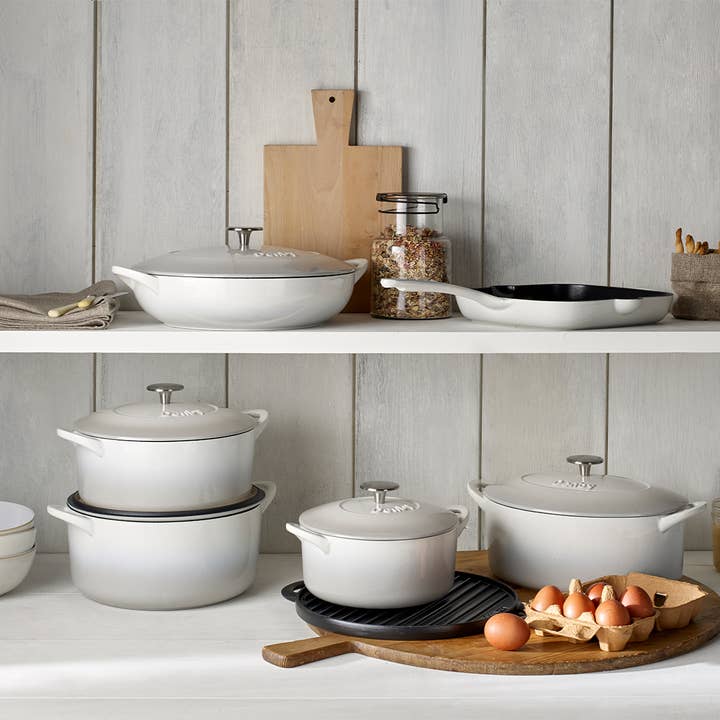 Denby - Wholesale Cooking Pot - 3.8L Natural Canvas Shallow Cast Iron Dutch Oven1