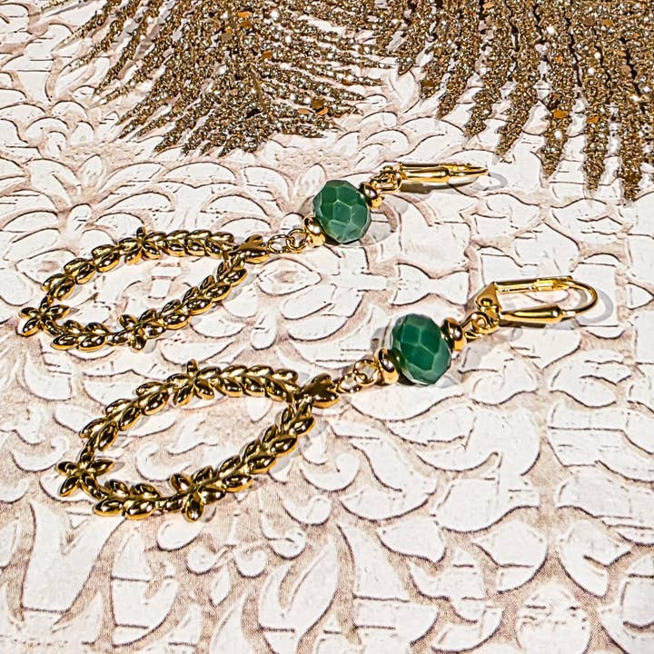 Boucles Couronne Laurier perles acier inox laiton or 24k pour la vente par Lydée Déco