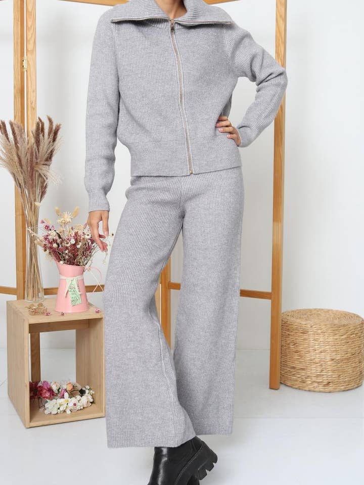 DIX-ONZE - Wholesale Top & Pant Set (NOT Loungewear) - Women's - Zipped Knit Set – Wide Collar Jacket & Straight Pants8