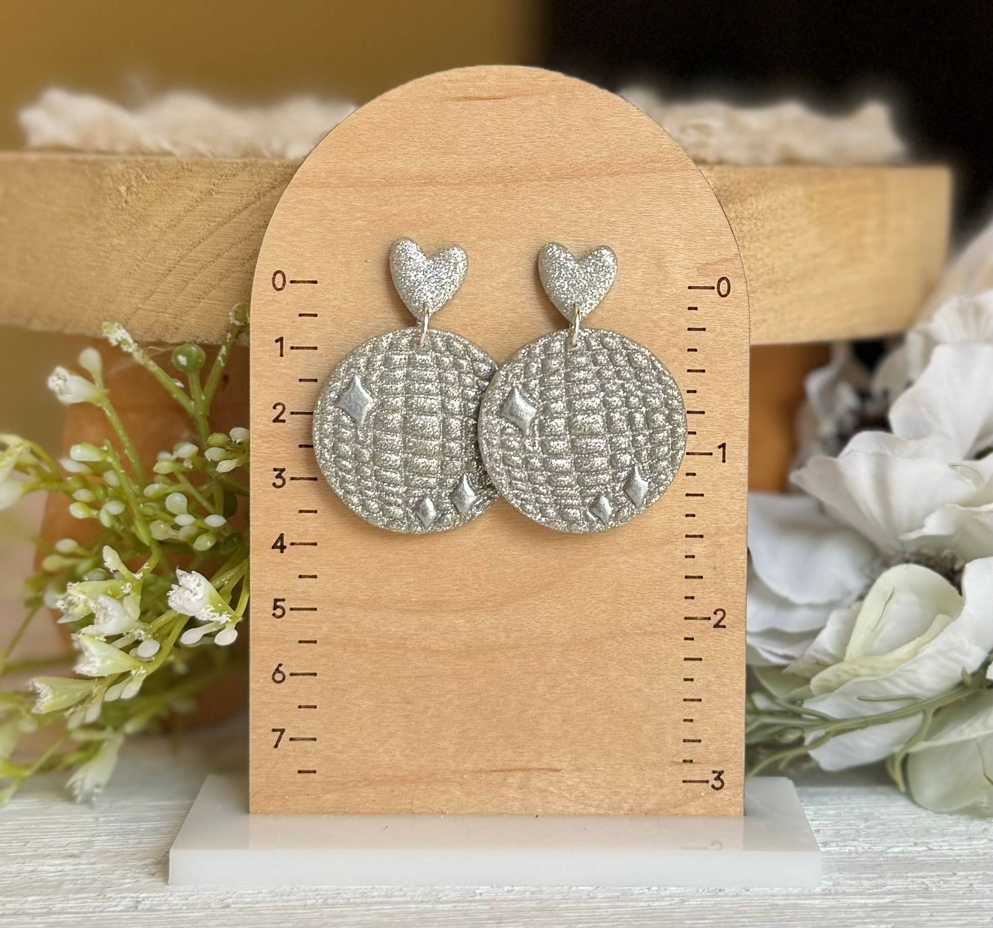 Clayhouse Colours - Wholesale Hangende/ronde oorbellen - Op Taylor Swift geïnspireerde oorbellen | Swiftie-oorbellen15