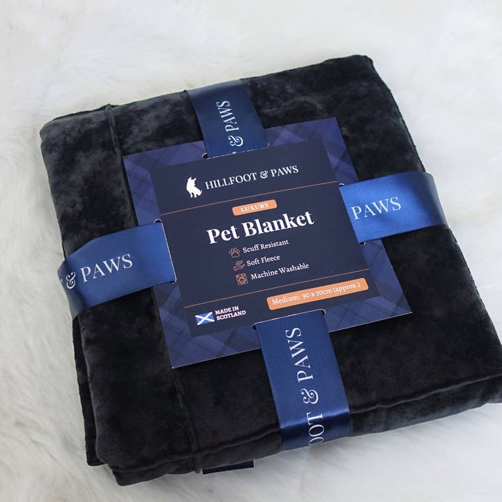 Hillfoot & Paws - Wholesale Pet Blanket - Dog - Scuff Tough Handmade Luxury Dog Blanket - Black