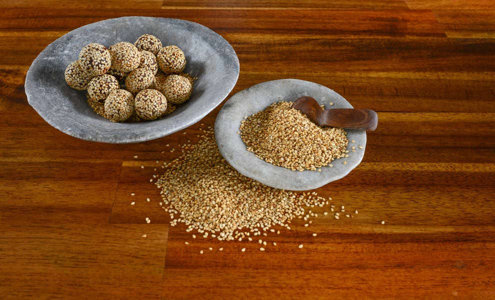 odilia - Wholesale Chocolate Box - Organic dates Chocolate Confectionery3